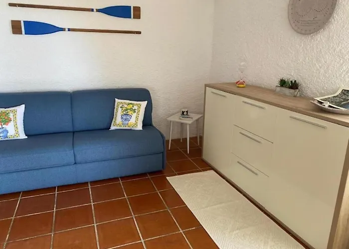 Дом отдыха House On The Emerald Coast With Spectacular Views Of The Maddalena