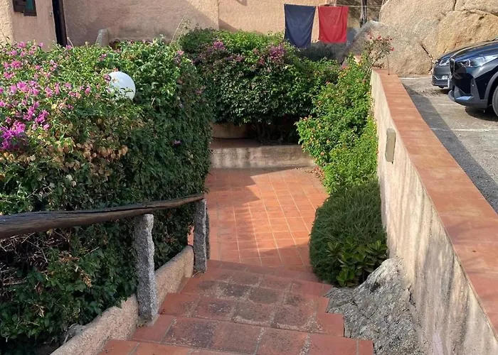 Дом отдыха House On The Emerald Coast With Spectacular Views Of The Maddalena *